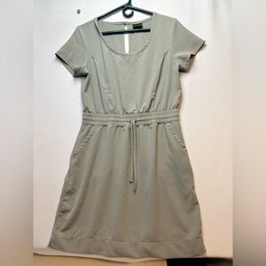 32 Degrees Casual Twill Keyhole Back Dress in Green Shadow